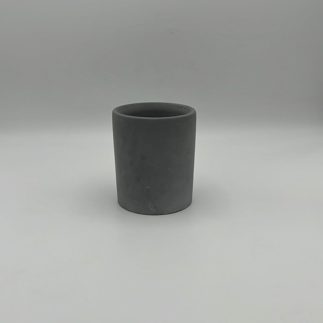 Squat Vessel